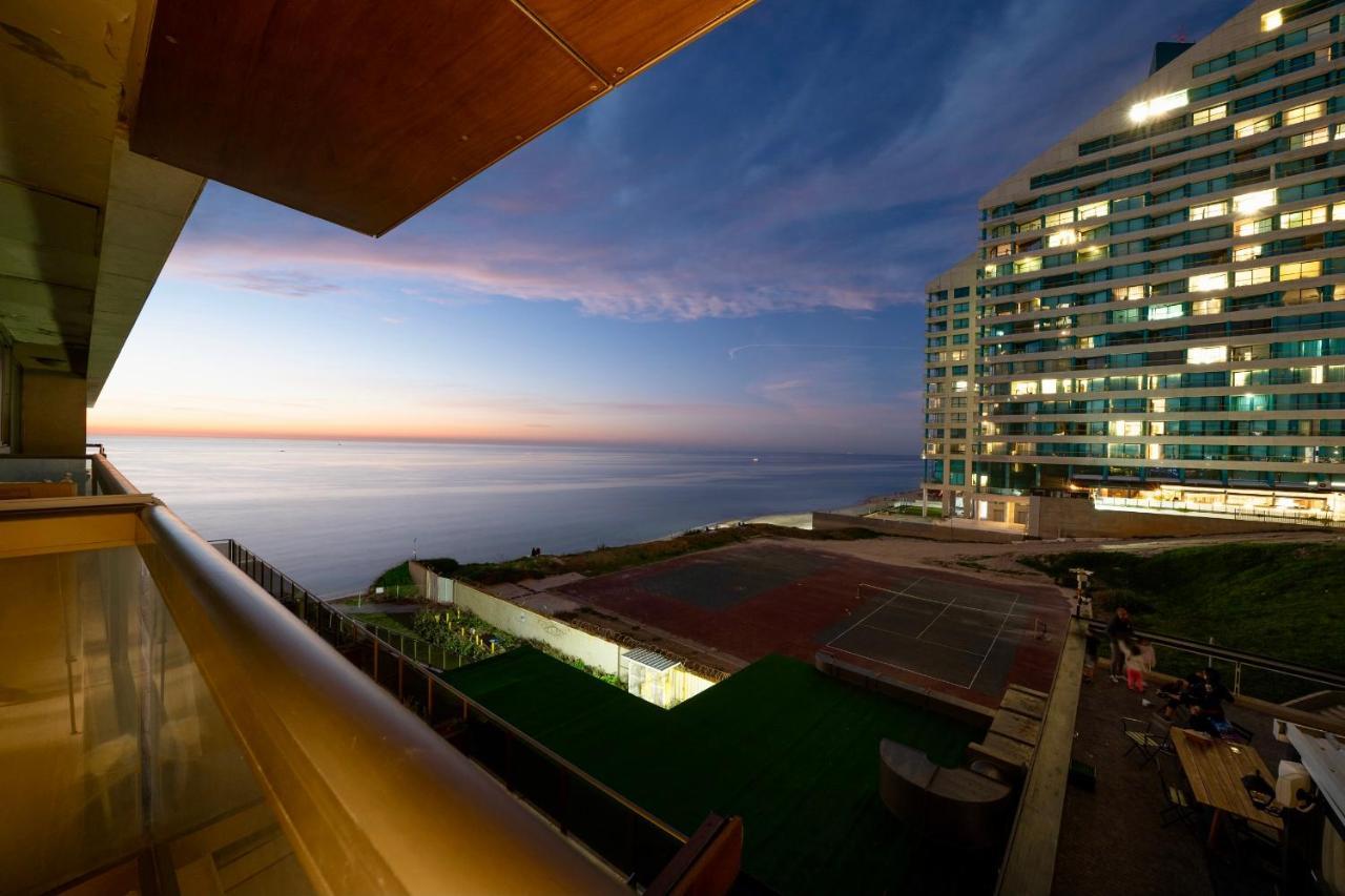 Beachfront Boutique Apartment Herzliya Luaran gambar